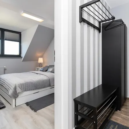 Apartamenty Bulwar Portowy by Renters *